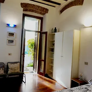 studio-apartment-vicolo-lavandai.it-lombardy.com/